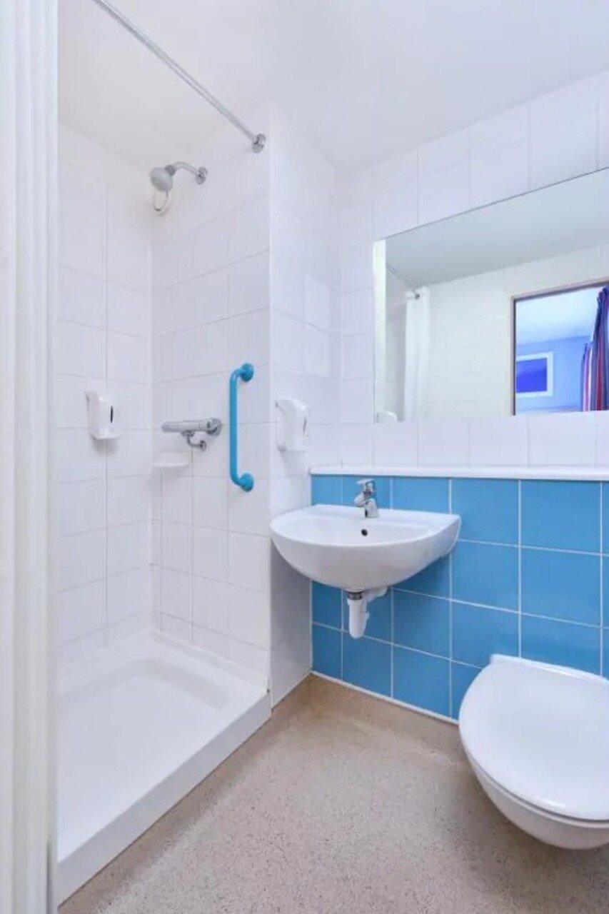 Travelodge Camberley Esterno foto